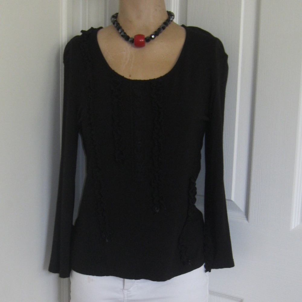 Betu Sport top w/ ruffles & lace, black, Sz S